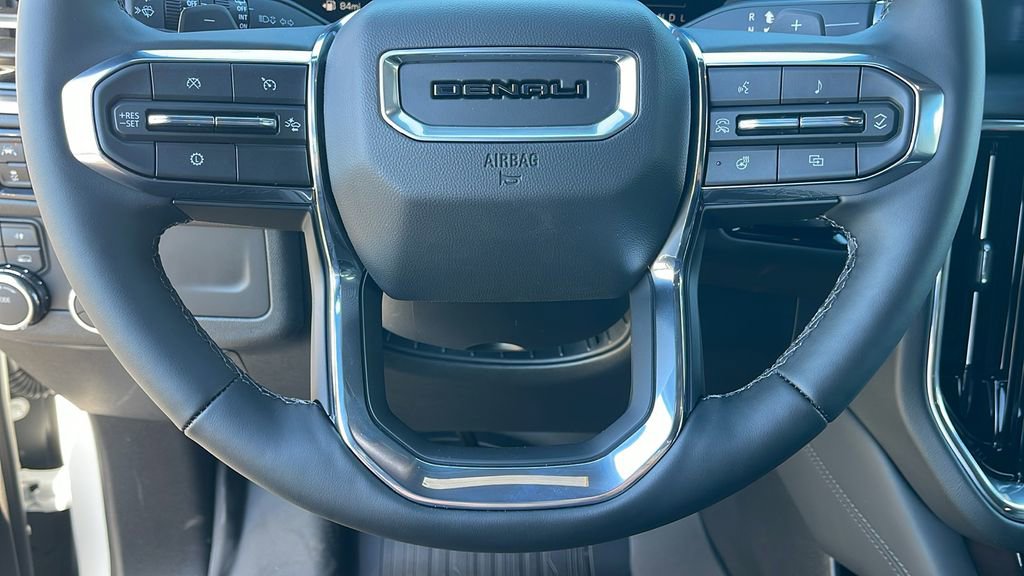 New 2026 GMC Yukon Denali w/ Sun & Power Step Package AWD/4WD image 24
