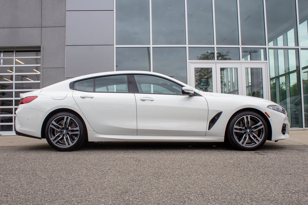 Used 2025 BMW 840i xDrive w/ M Sport Professional Package image 4