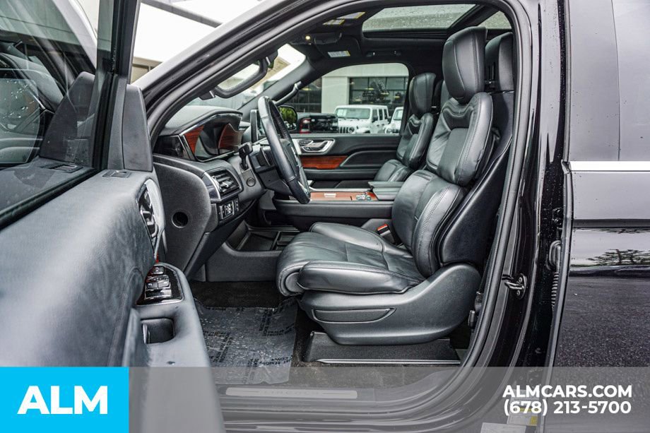 Used 2024 Lincoln Navigator L Reserve w/ Equipment Group 201A AWD/4WD image 19
