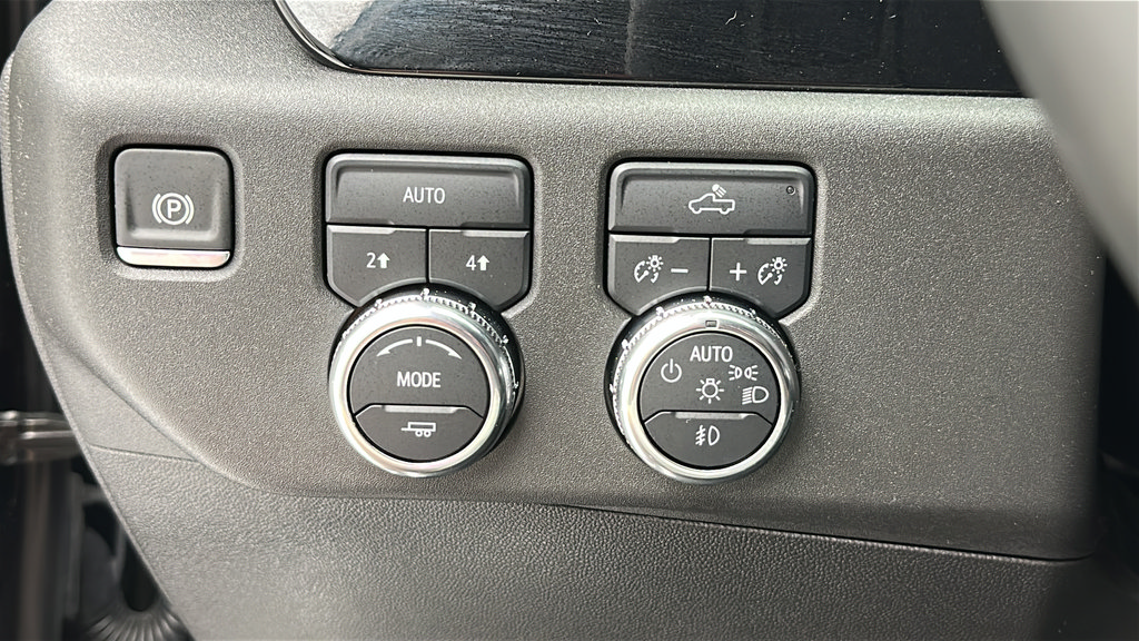 Used 2025 GMC Sierra 1500 Elevation AWD/4WD image 21