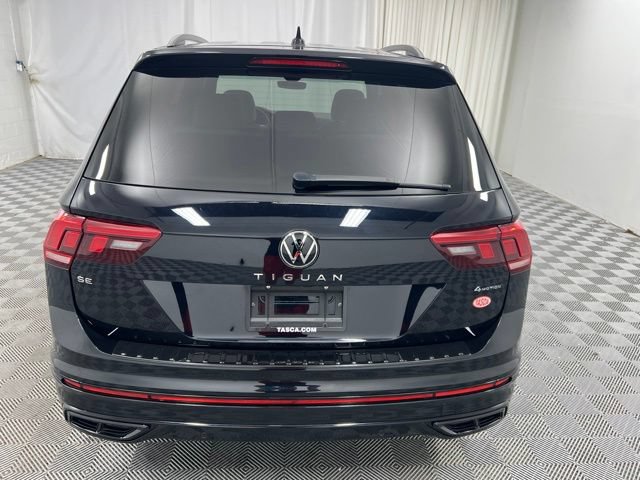 Used 2024 Volkswagen Tiguan SE R-Line AWD/4WD image 7