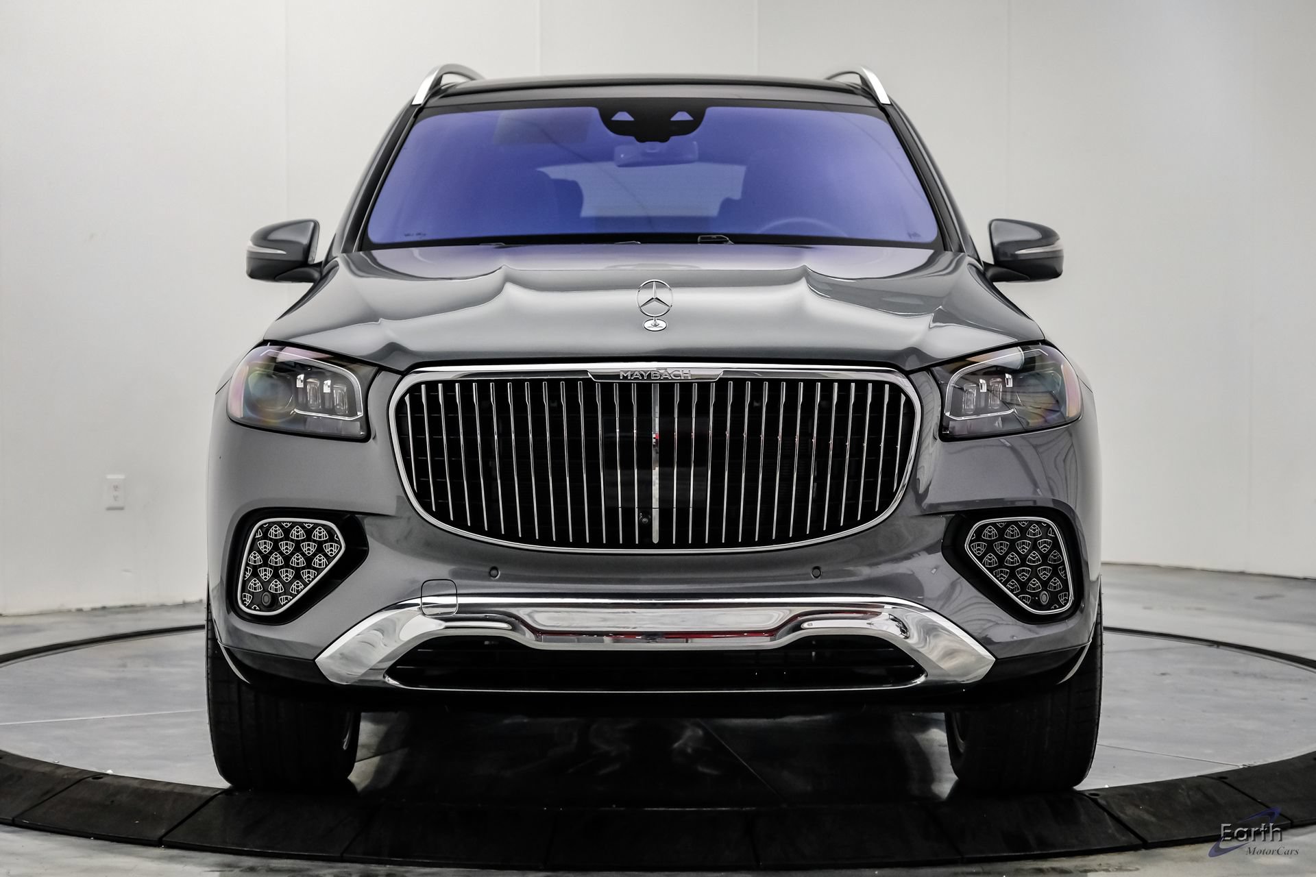 Used 2024 Mercedes-Benz Maybach GLS 600 4MATIC image 35