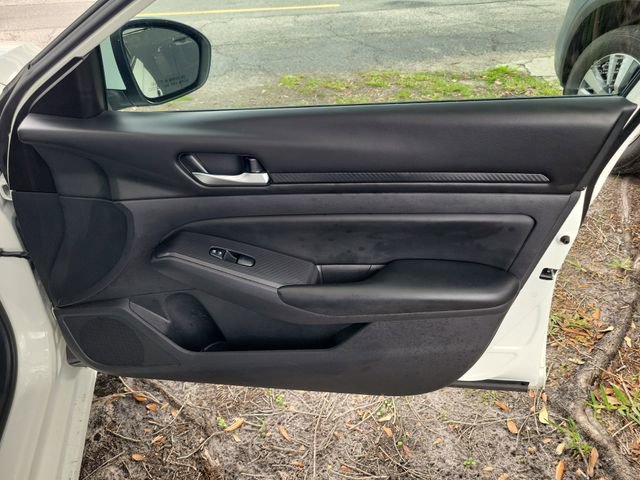 Used 2021 Nissan Altima 2.5 S FWD image 31