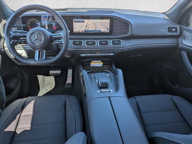 New 2026 Mercedes-Benz GLS 580 4MATIC image 17