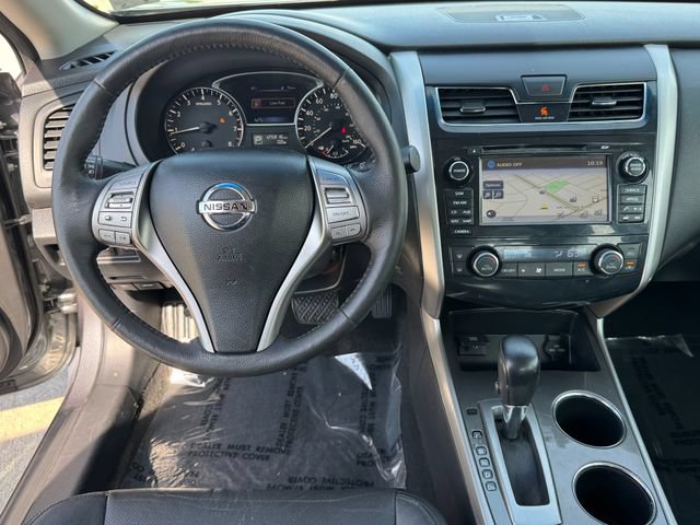 Used 2015 Nissan Altima 2.5 SL w/ Technology Package FWD image 13