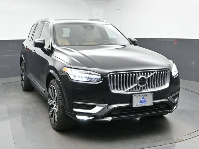 Used 2023 Volvo XC90 B6 Ultimate w/ Protection Package Premier AWD/4WD image 2