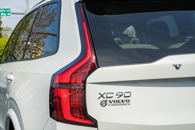New 2026 Volvo XC90 T8 Ultra w/ Protection Package Premier image 7