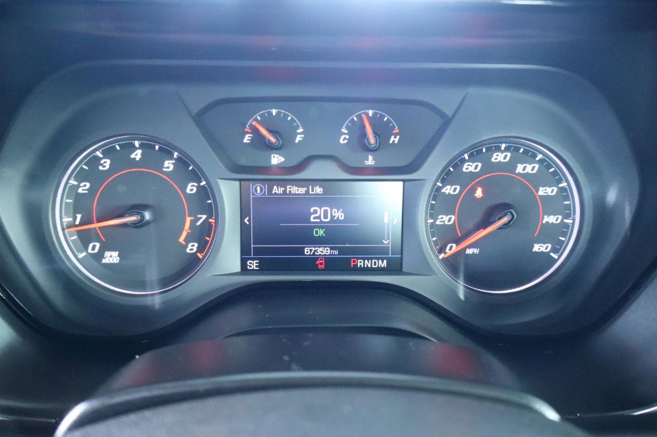 Used 2019 Chevrolet Camaro LT w/ Technology Package RWD image 22