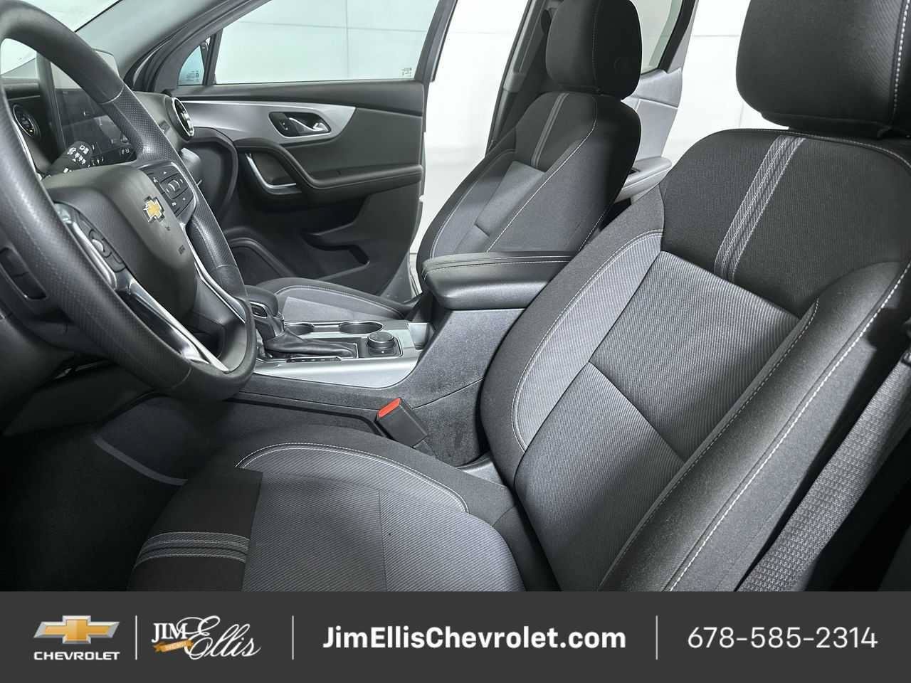 Certified 2025 Chevrolet Blazer LT AWD/4WD image 19