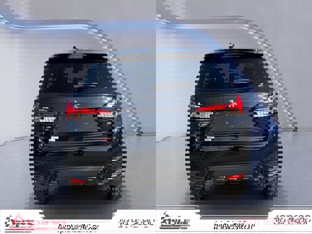 Used 2024 Mitsubishi Outlander Sport AWD image 4