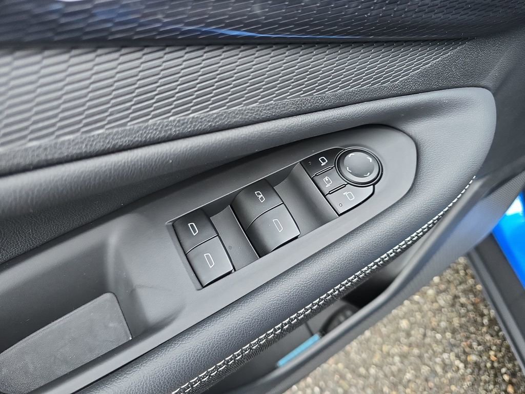 New 2025 Chevrolet Blazer EV LT image 25