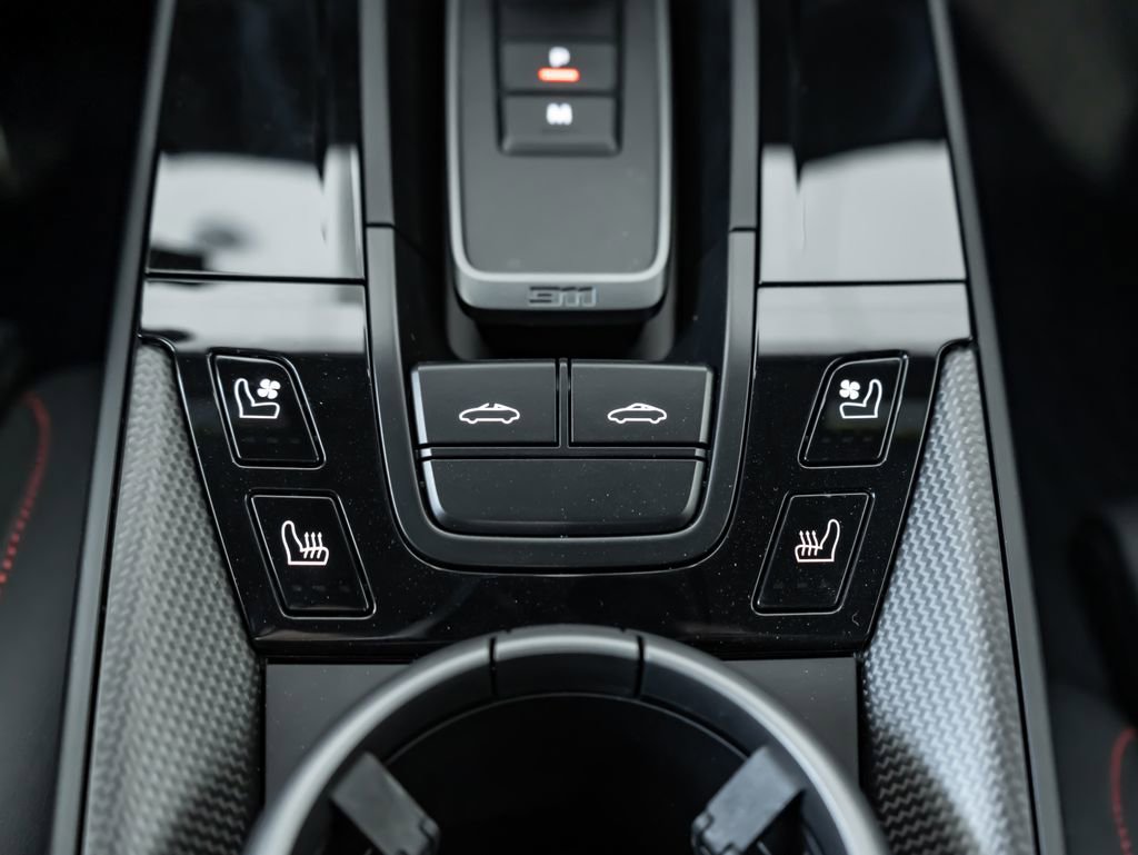 Certified 2026 Porsche 911 Targa 4 GTS image 23