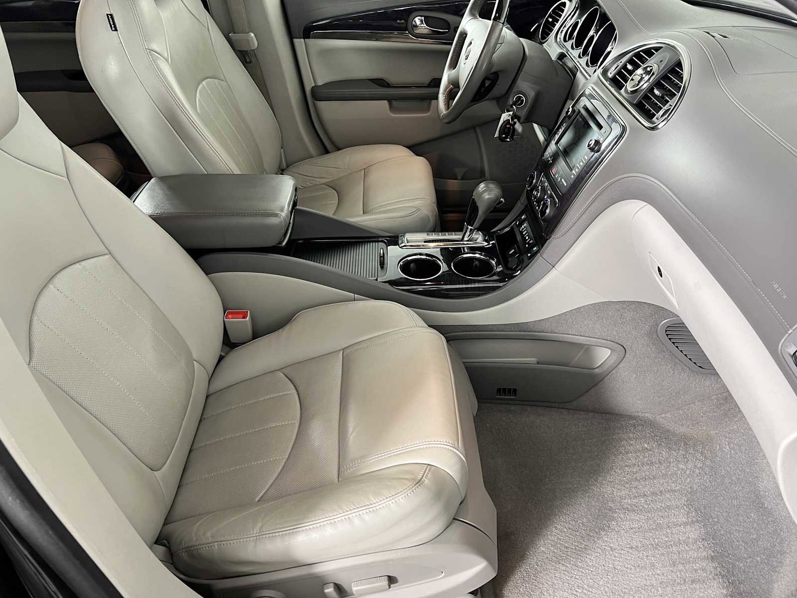 Used 2017 Buick Enclave Premium w/ Trailering Package image 14