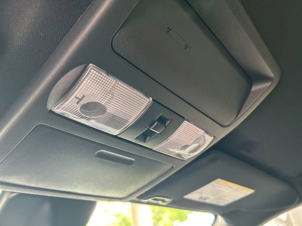 Used 2025 Nissan Frontier Pro-X RWD image 43