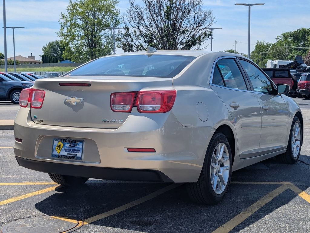 Used 2015 Chevrolet Malibu LT w/ Power Convenience Package FWD image 3