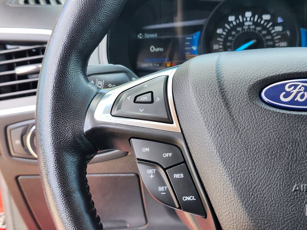 Used 2023 Ford Edge Titanium w/ Cargo Accessory Package AWD/4WD image 29