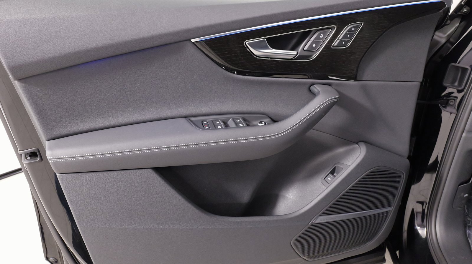 Used 2025 Audi Q7 3.0T Premium Plus w/ Premium Plus Package image 26