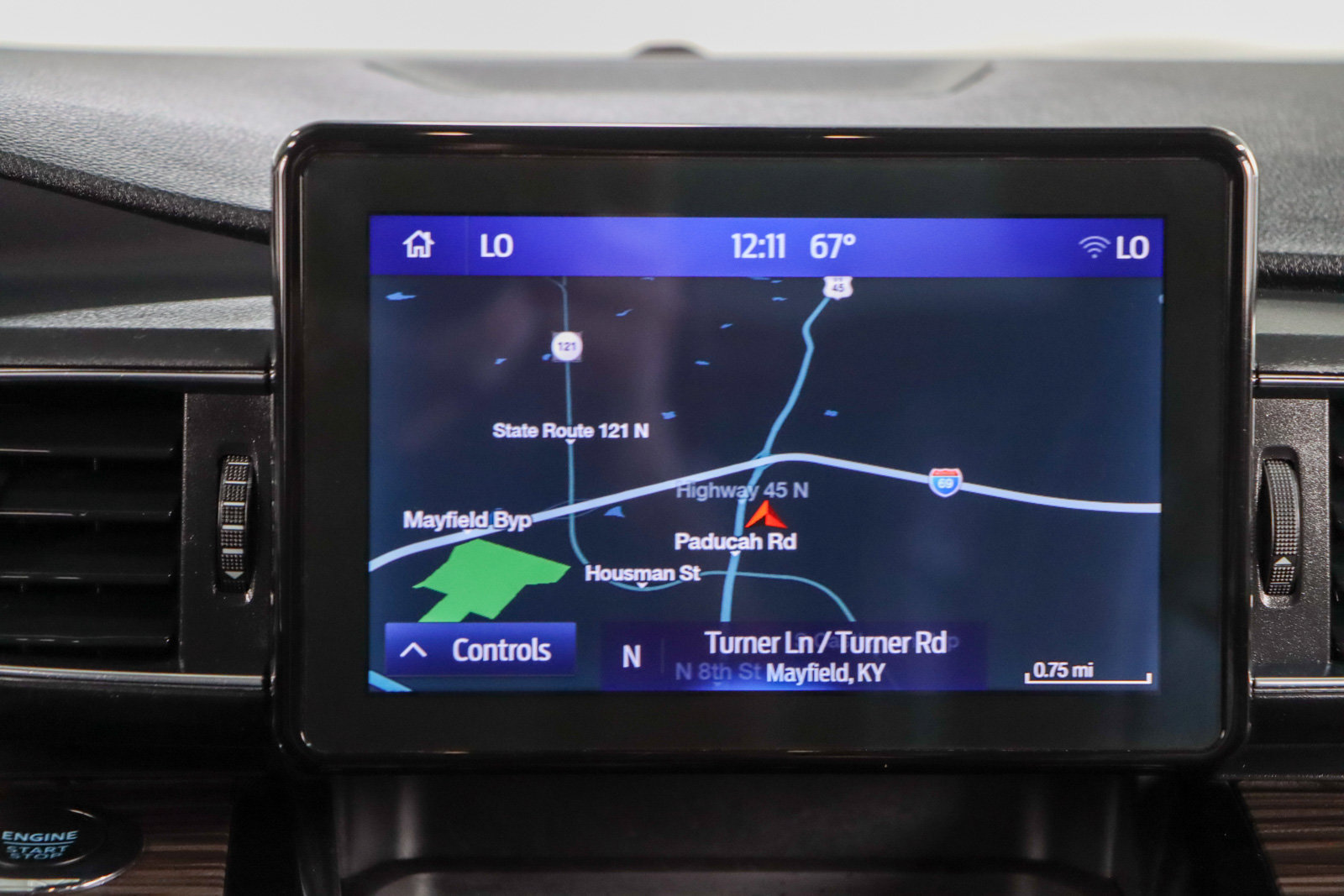 Used 2022 Ford Explorer Limited w/ Equipment Group 301A RWD image 18