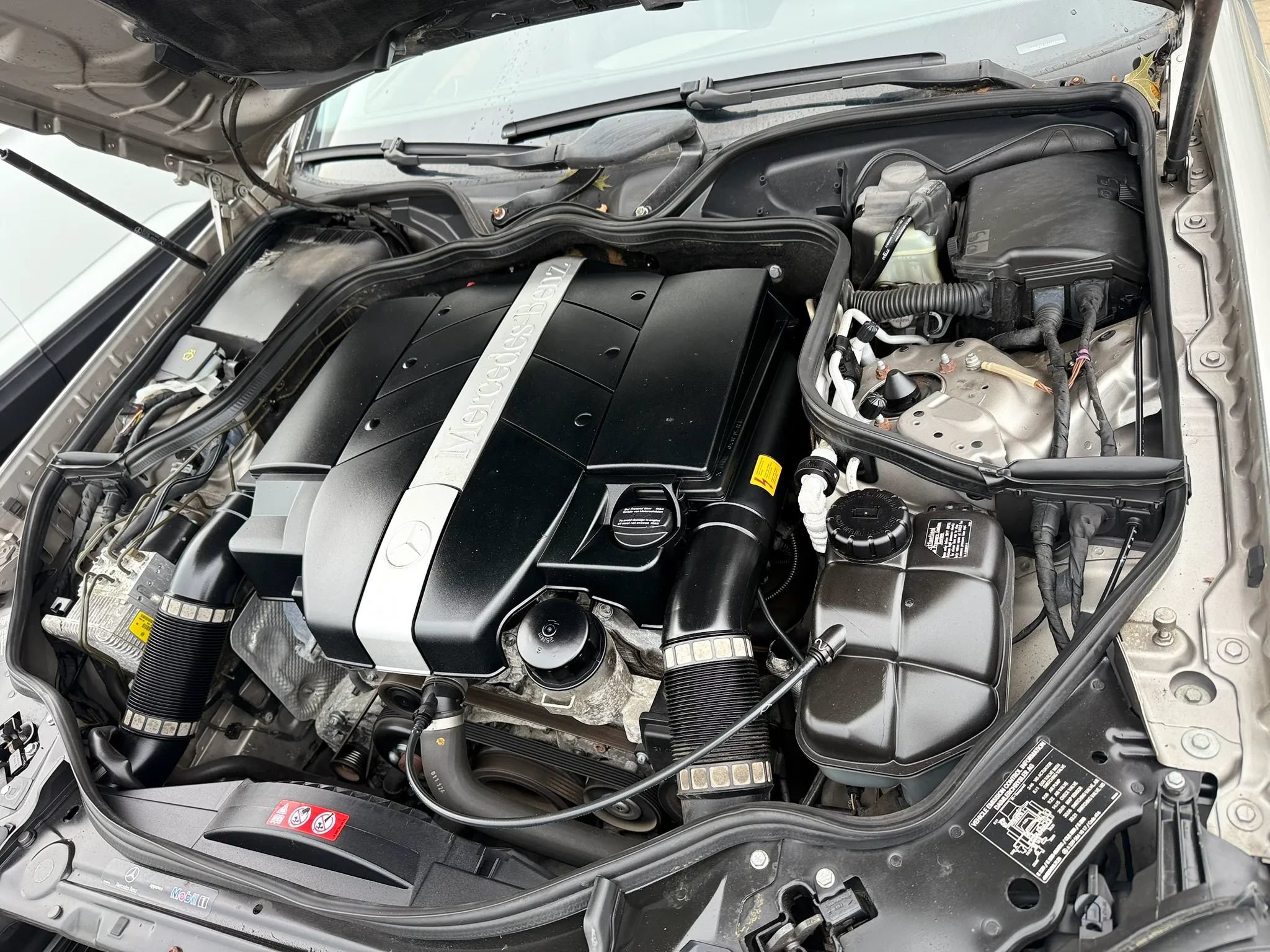 Used 2004 Mercedes-Benz E 320 Sedan image 38