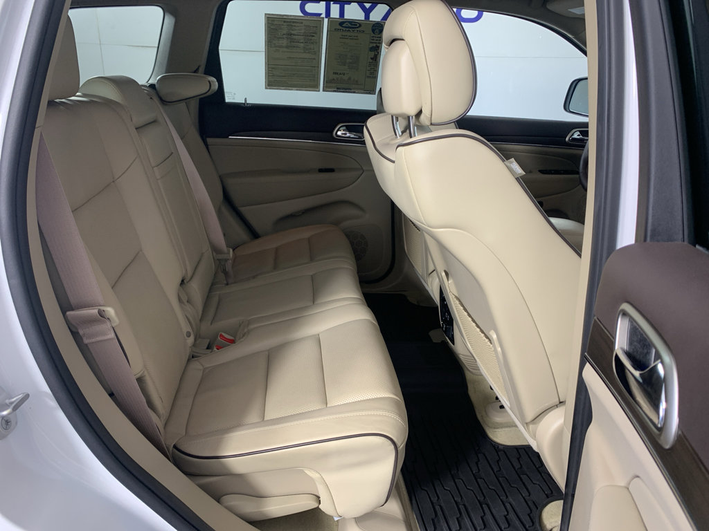 Used 2014 Jeep Grand Cherokee Overland image 39