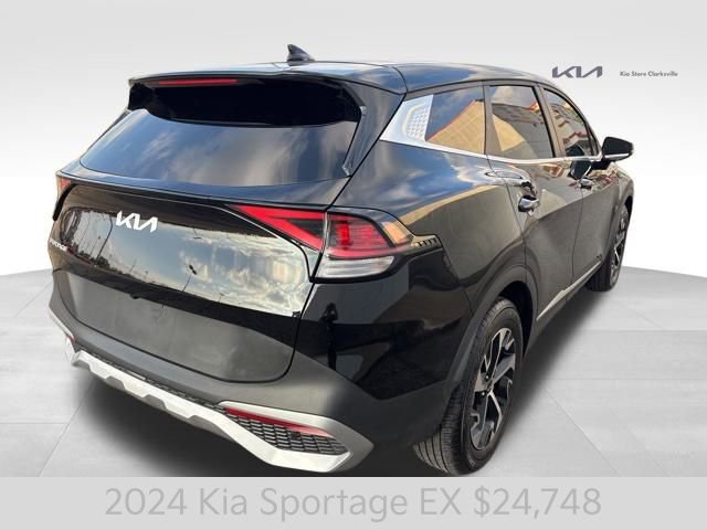 Certified 2024 Kia Sportage EX image 8