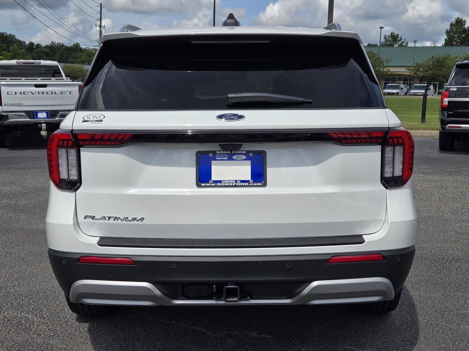 New 2026 Ford Explorer Platinum RWD image 9