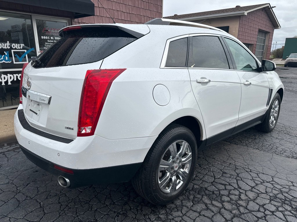 Used 2016 Cadillac SRX Luxury image 5