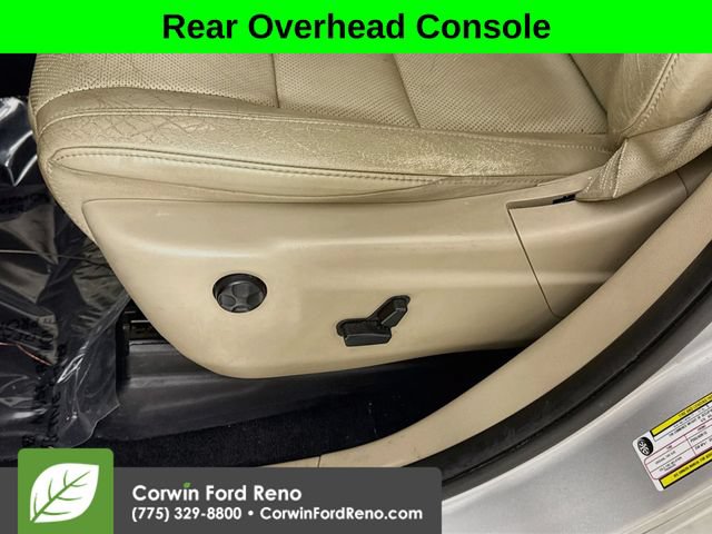 Used 2011 Jeep Grand Cherokee Limited w/ Luxury Group II AWD/4WD image 19