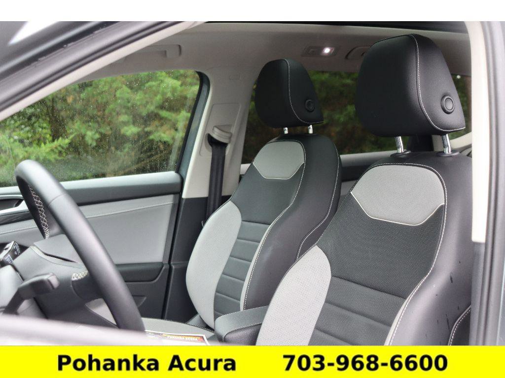 Used 2023 Volkswagen Taos SEL image 27