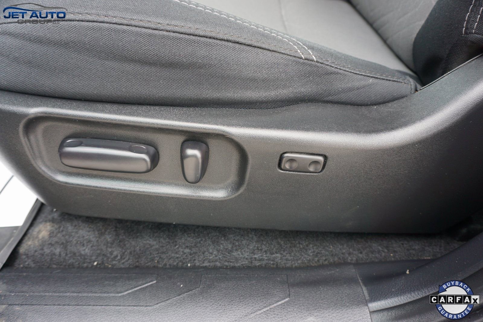 Used 2021 Toyota Tacoma TRD Off-Road w/ Technology Package image 25