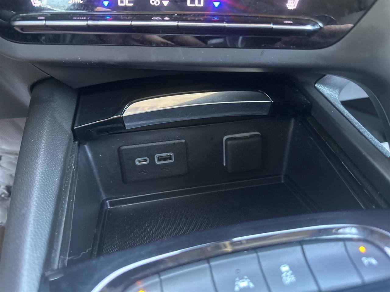 Used 2022 Buick Envision Preferred FWD image 33