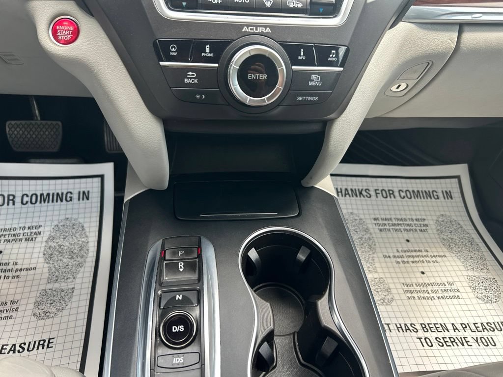 Used 2016 Acura MDX w/ Technology Package AWD/4WD image 27