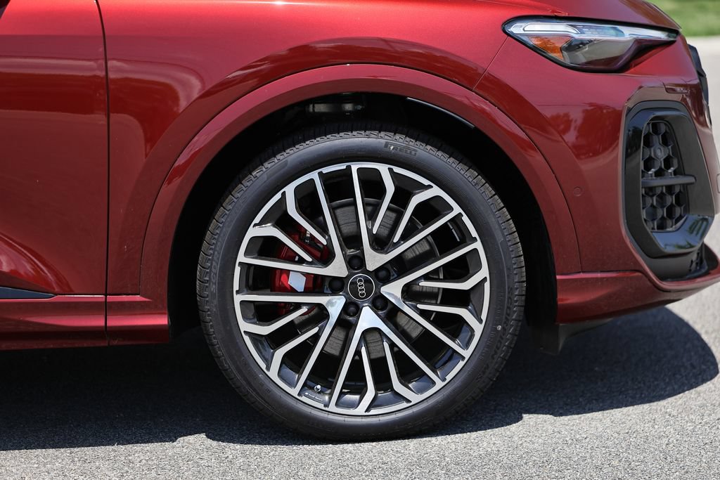 New 2026 Audi SQ5 Premium Plus AWD/4WD image 4