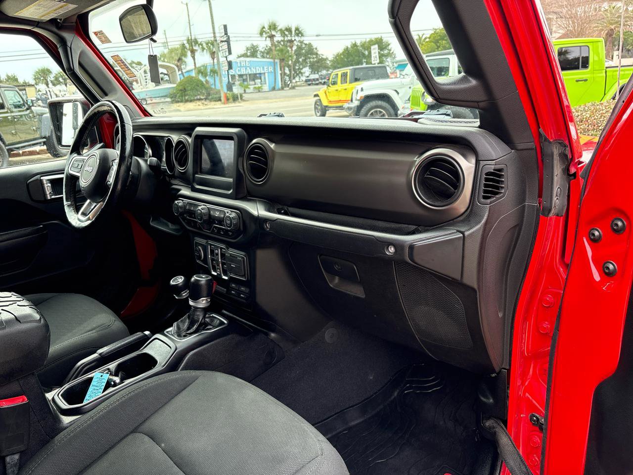 Used 2020 Jeep Gladiator Sport w/ Quick Order Package 24S AWD/4WD image 9