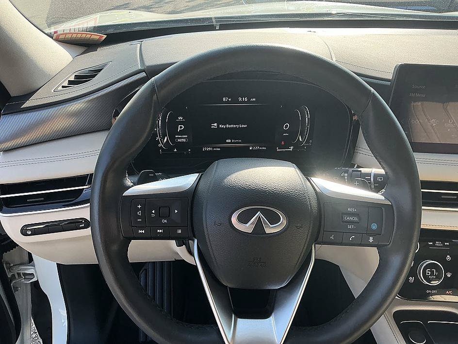 Used 2023 INFINITI QX60 Luxe w/ Cargo Package AWD/4WD image 14
