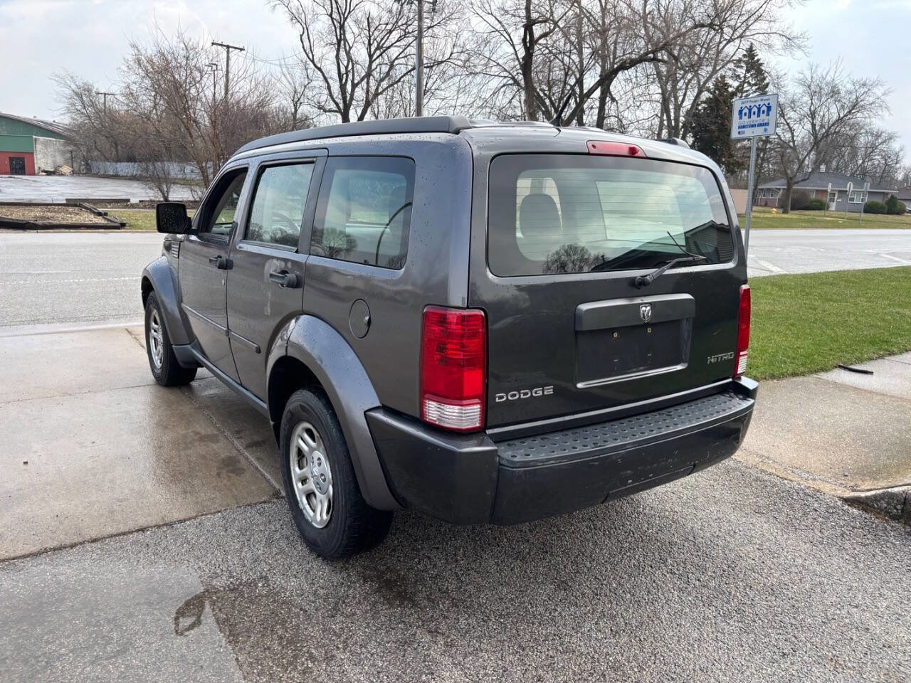 Used 2011 Dodge Nitro SE image 8