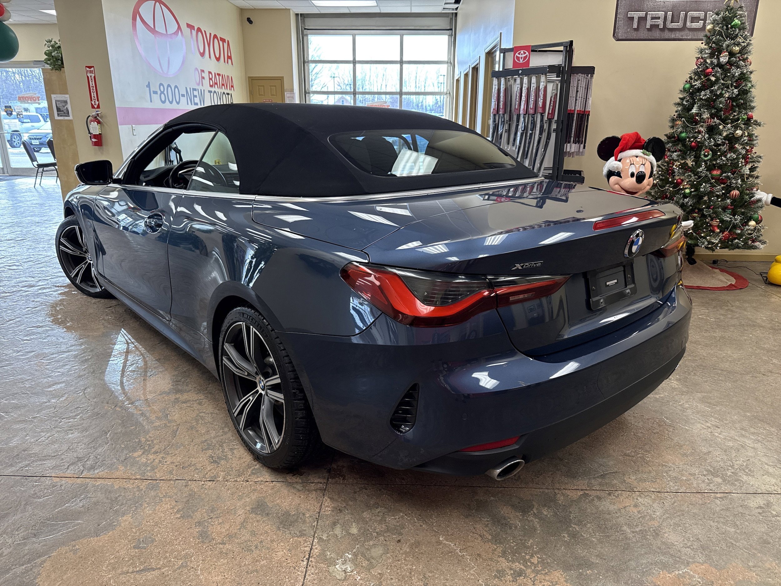 Used 2022 BMW 430i xDrive Convertible w/ Premium Package AWD/4WD image 10