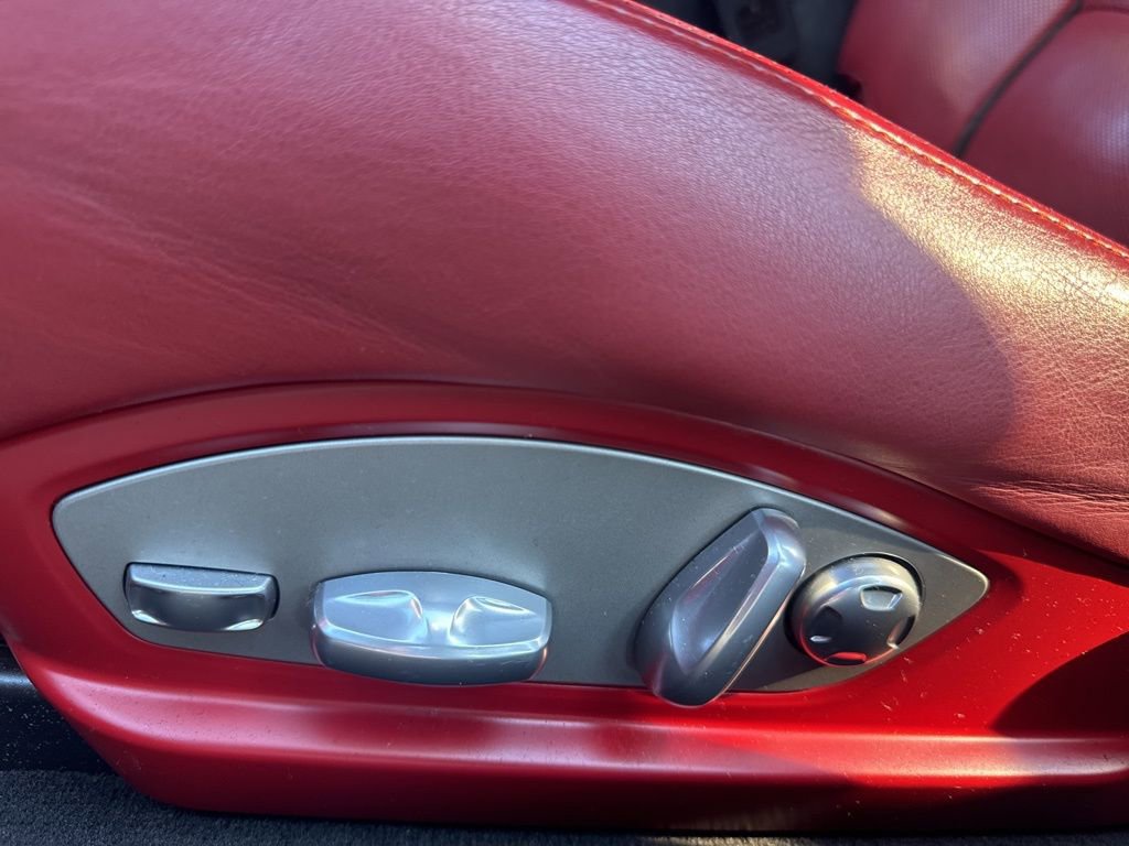 Used 2015 Porsche Panamera S image 12