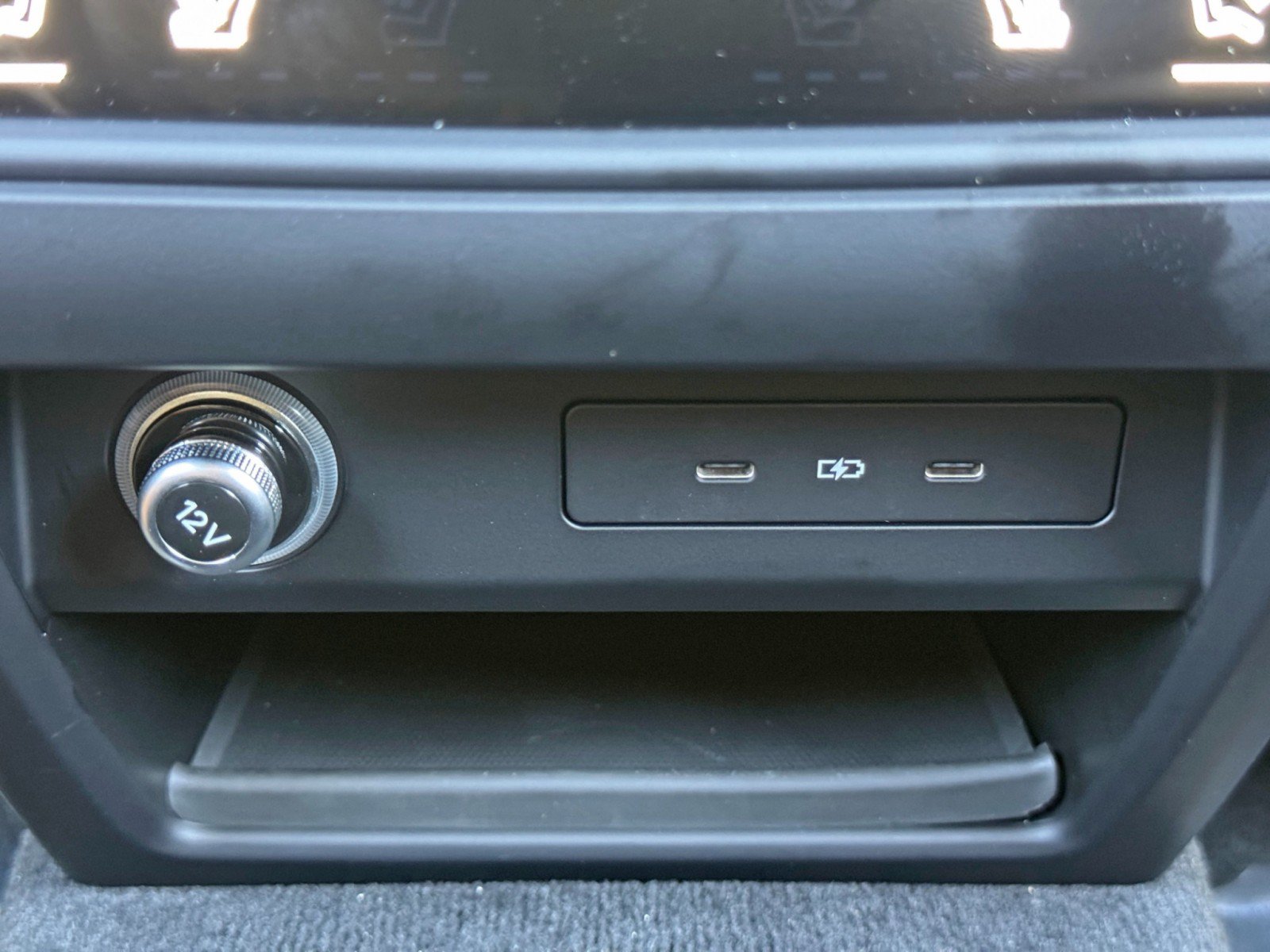 Used 2024 Porsche Cayenne Turbo AWD/4WD image 43