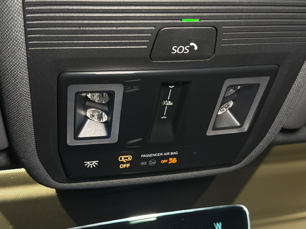Used 2021 Volkswagen ID.4 Pro S RWD image 30