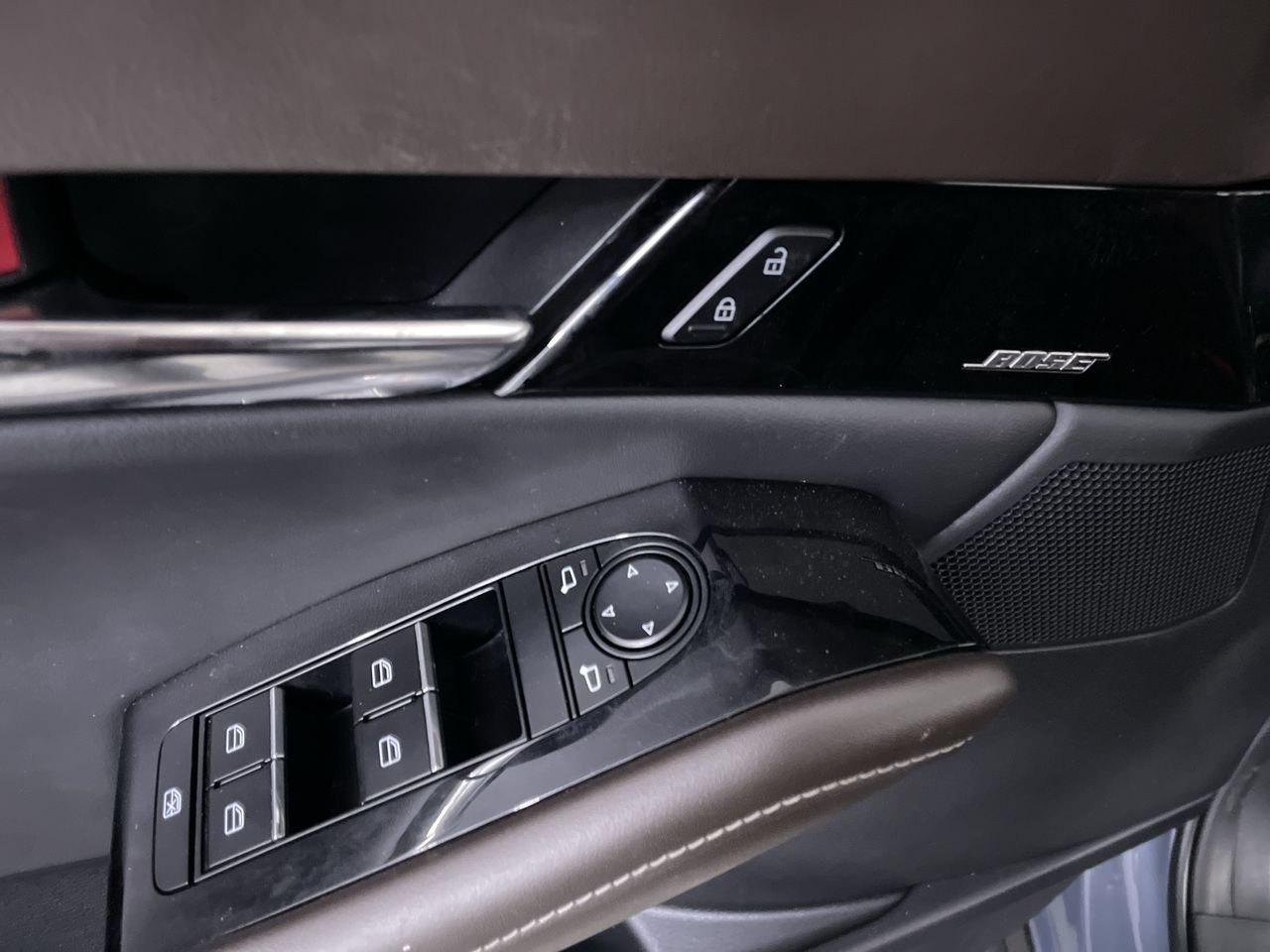 Used 2020 MAZDA CX-30 AWD w/ Premium Package image 11