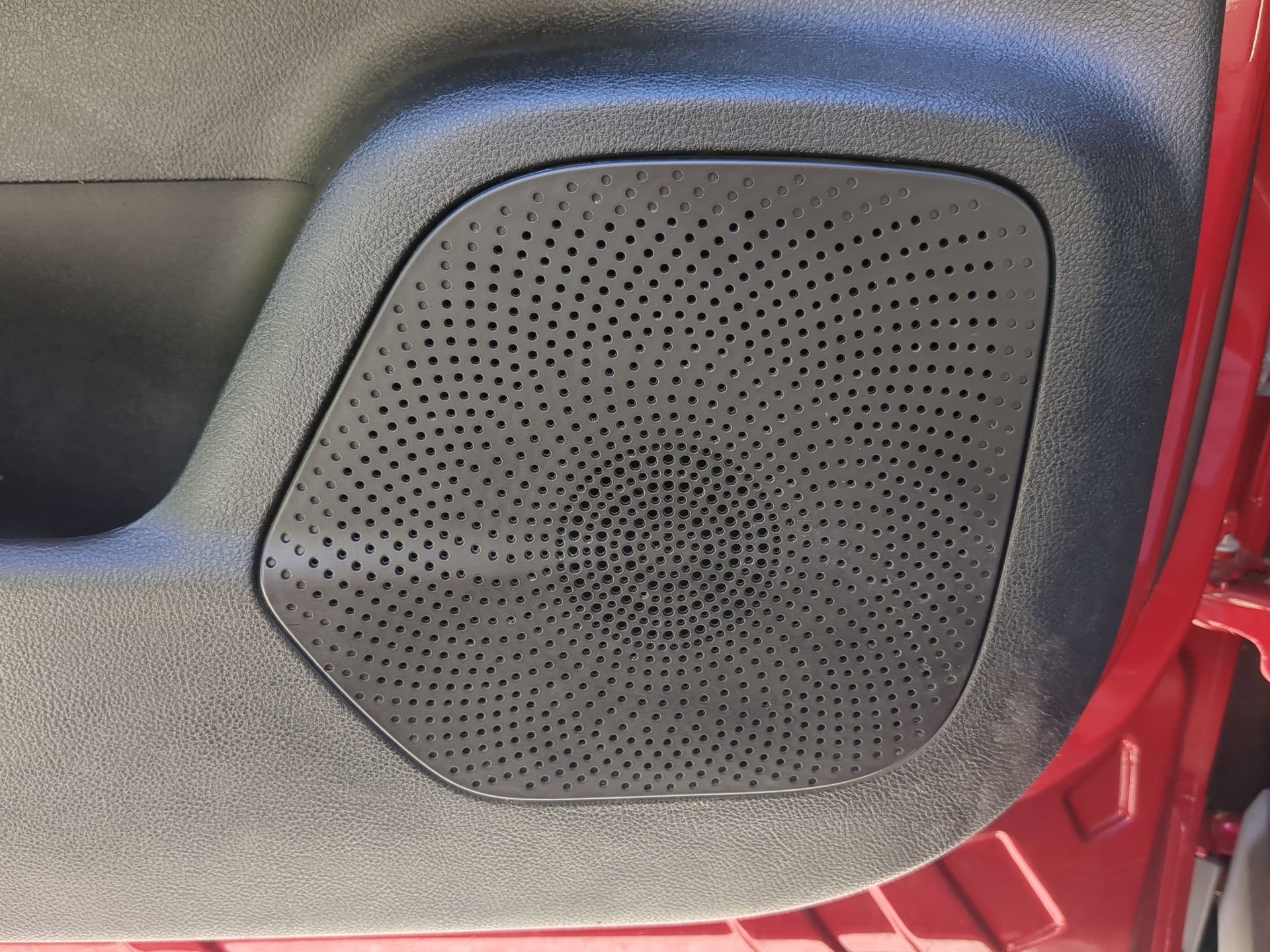 Used 2025 Lincoln Corsair FWD image 47