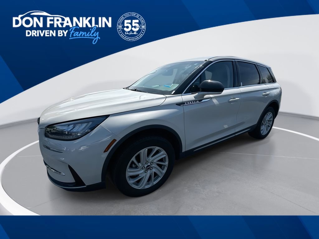 Used 2023 Lincoln Corsair AWD w/ Towing Package image 1