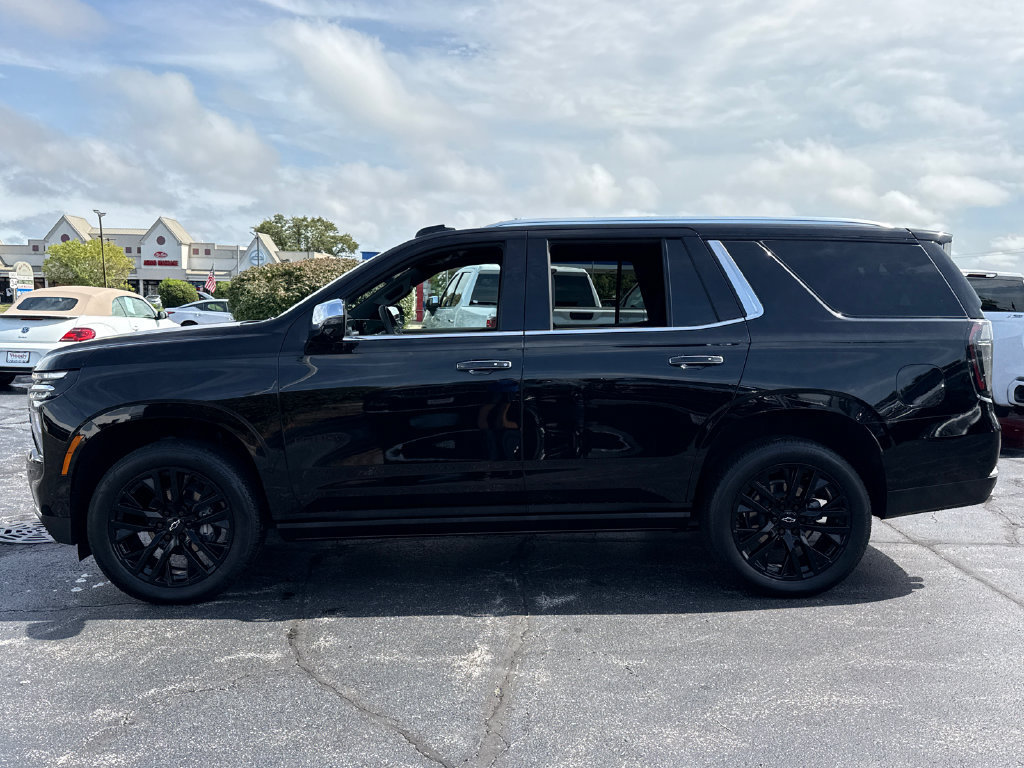 Certified 2025 Chevrolet Tahoe Premier AWD/4WD image 12