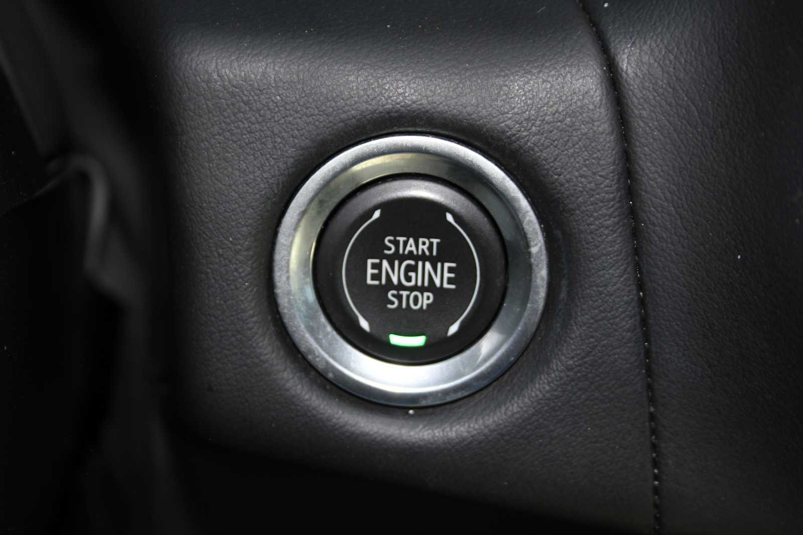 Used 2023 Chevrolet Tahoe Premier AWD/4WD image 50