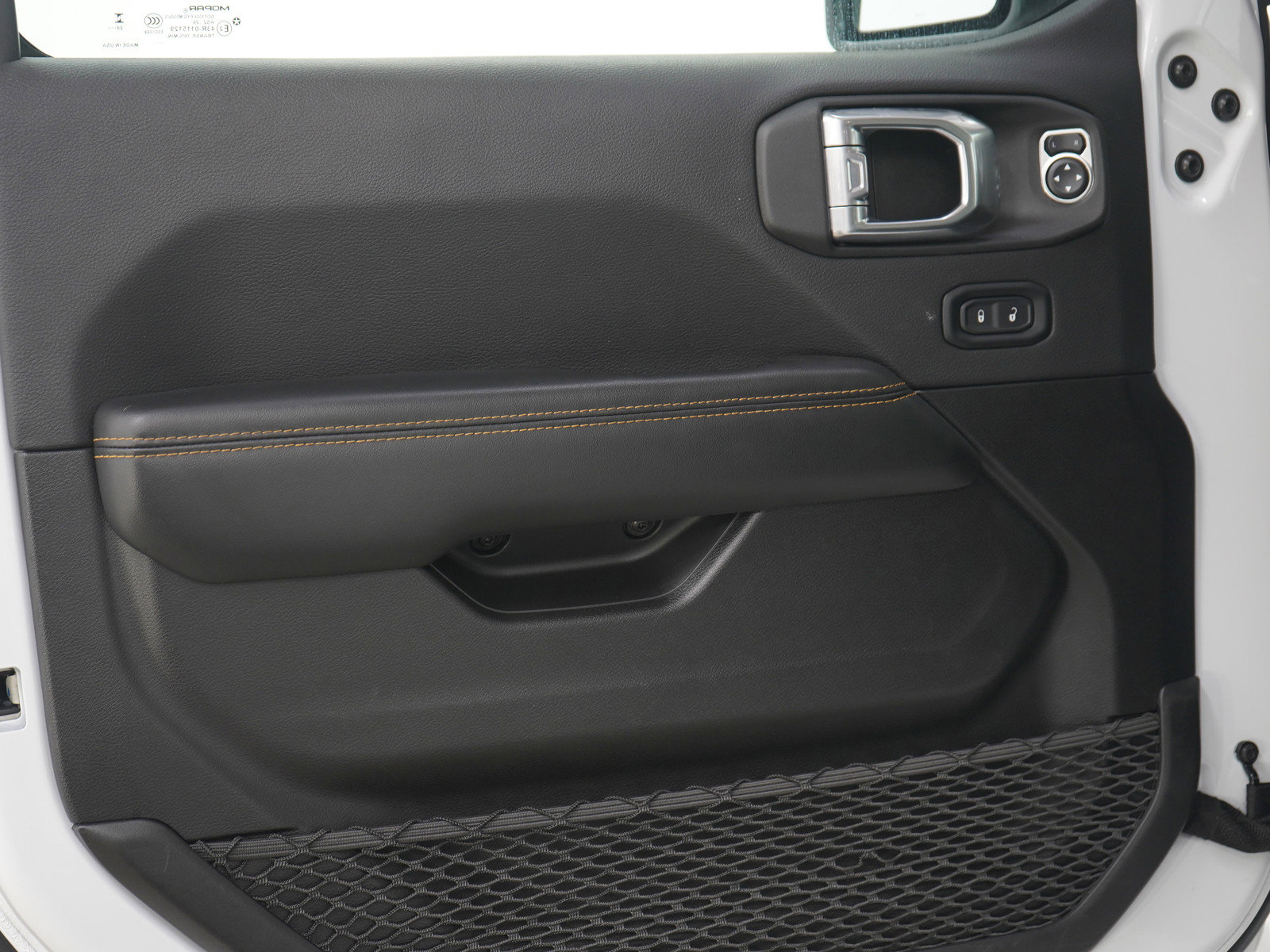 Used 2025 Jeep Wrangler Sahara image 20