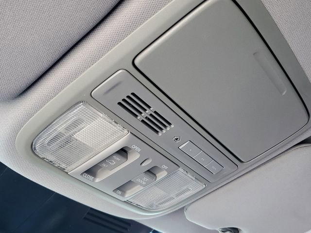 Used 2019 Honda CR-V Touring image 30