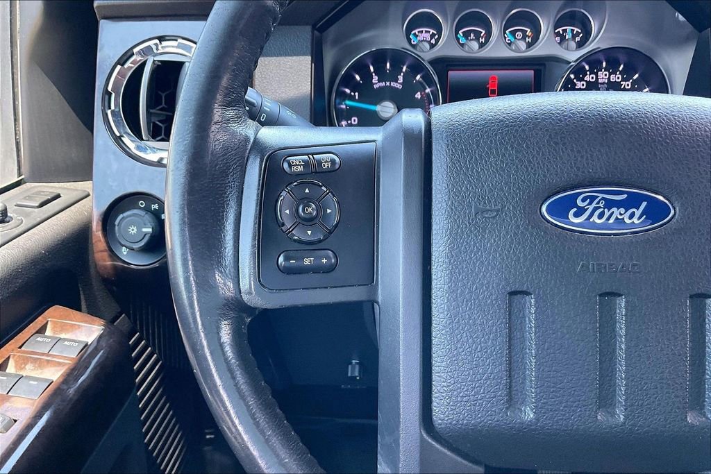 Used 2016 Ford F250 Platinum w/ FX4 Off-Road Package AWD/4WD image 10