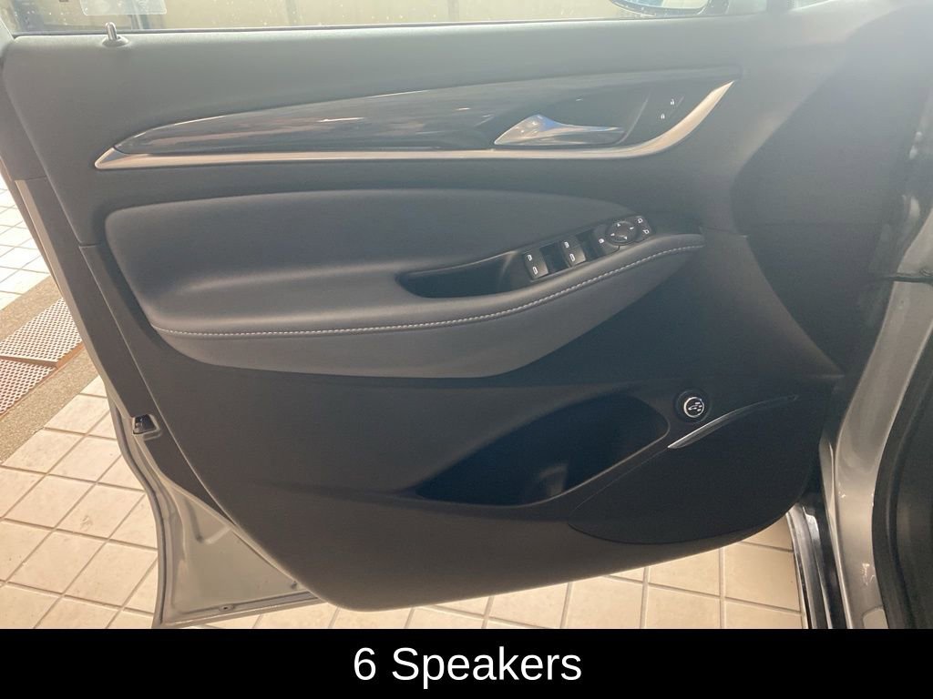 Used 2024 Buick Enclave Essence w/ Sport Touring Edition image 9