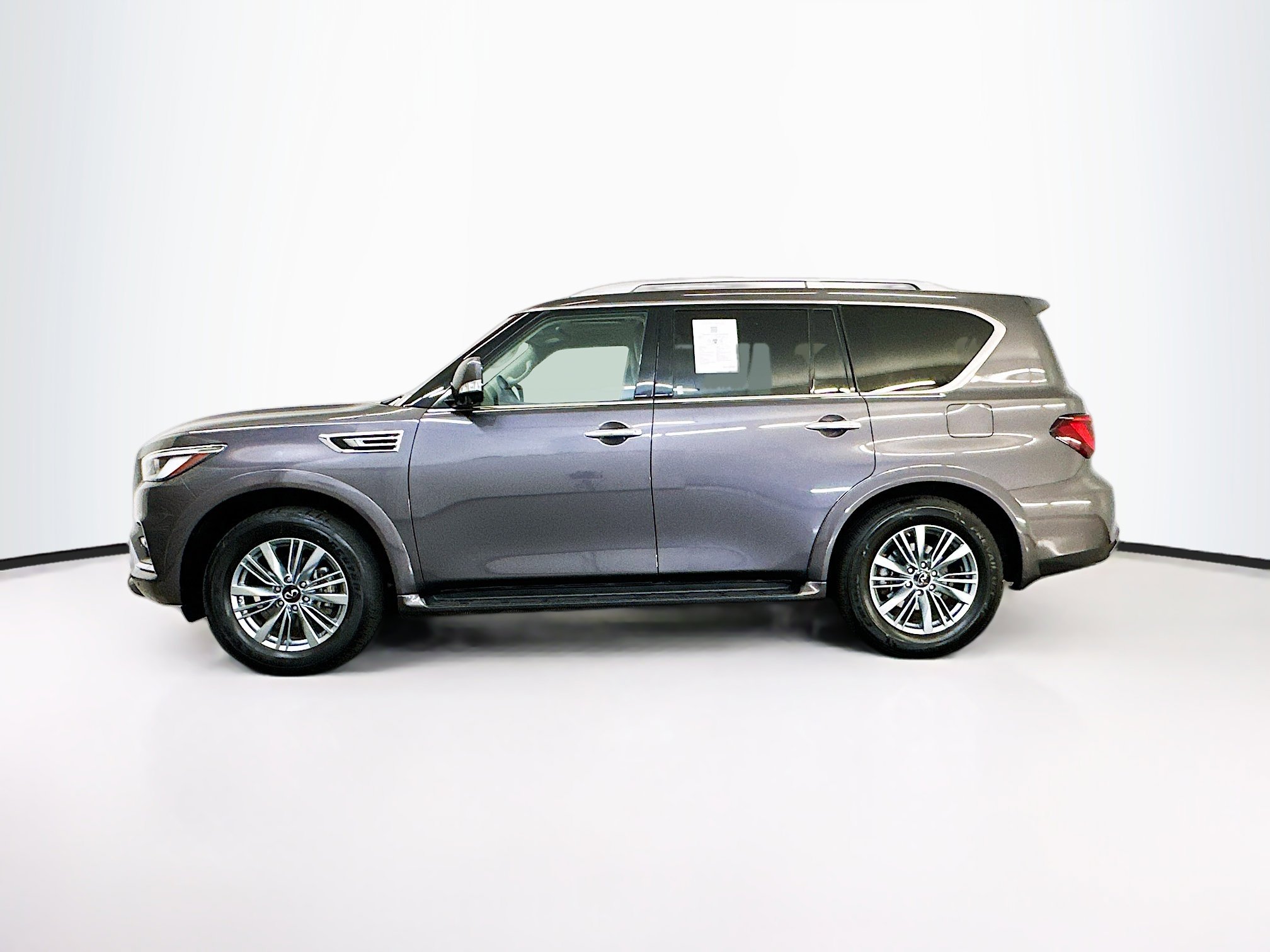 Used 2024 INFINITI QX80 Luxe AWD/4WD image 4